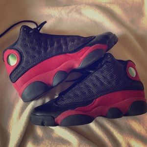 Jordan retro 13’s (black and red)